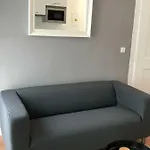 The George Flat Apartment