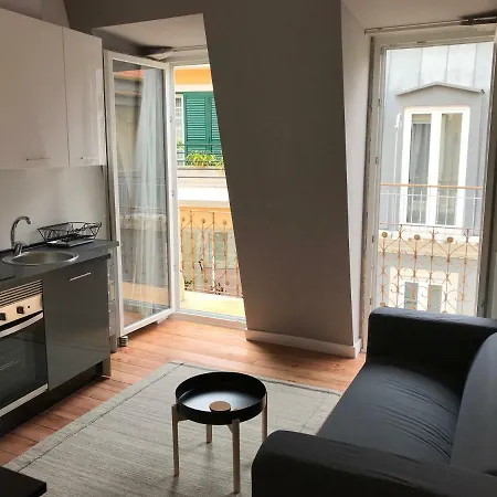 The George Flat * Lisboa