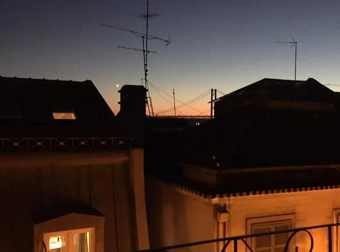 The George Flat Apartment