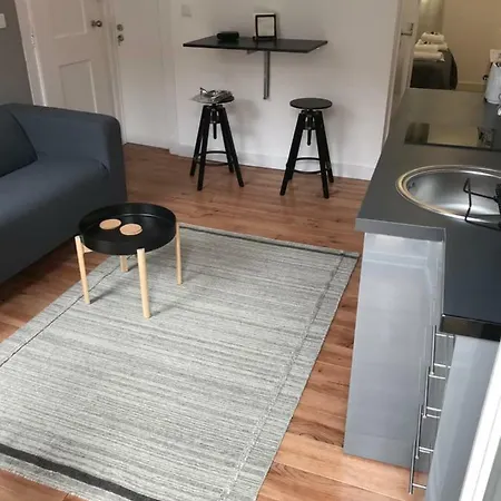 The George Flat Lisbona